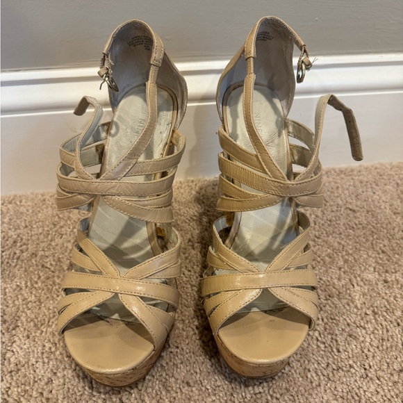 Nine West cork heels - size 7 - Picture 3 of 6
